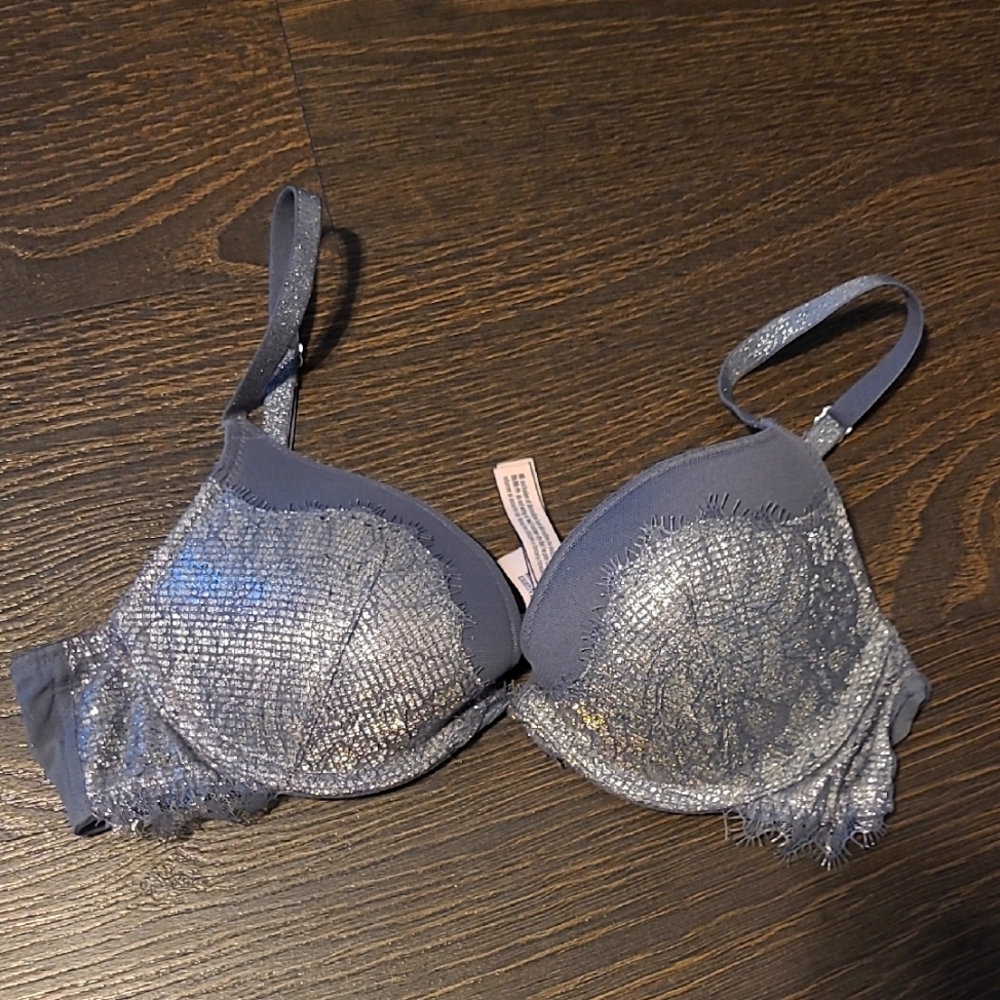 Victoria's Secret Dream Angels Push Up Silver and Gray Bra